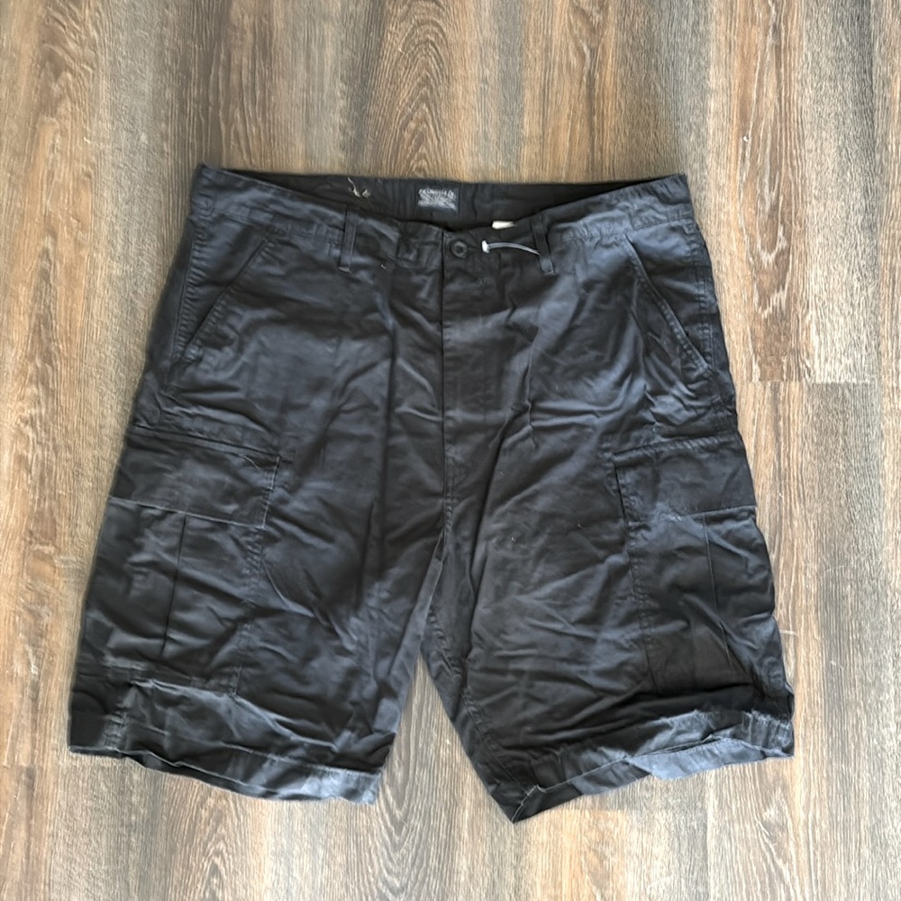 Men’s Levi’s Cargo Shorts